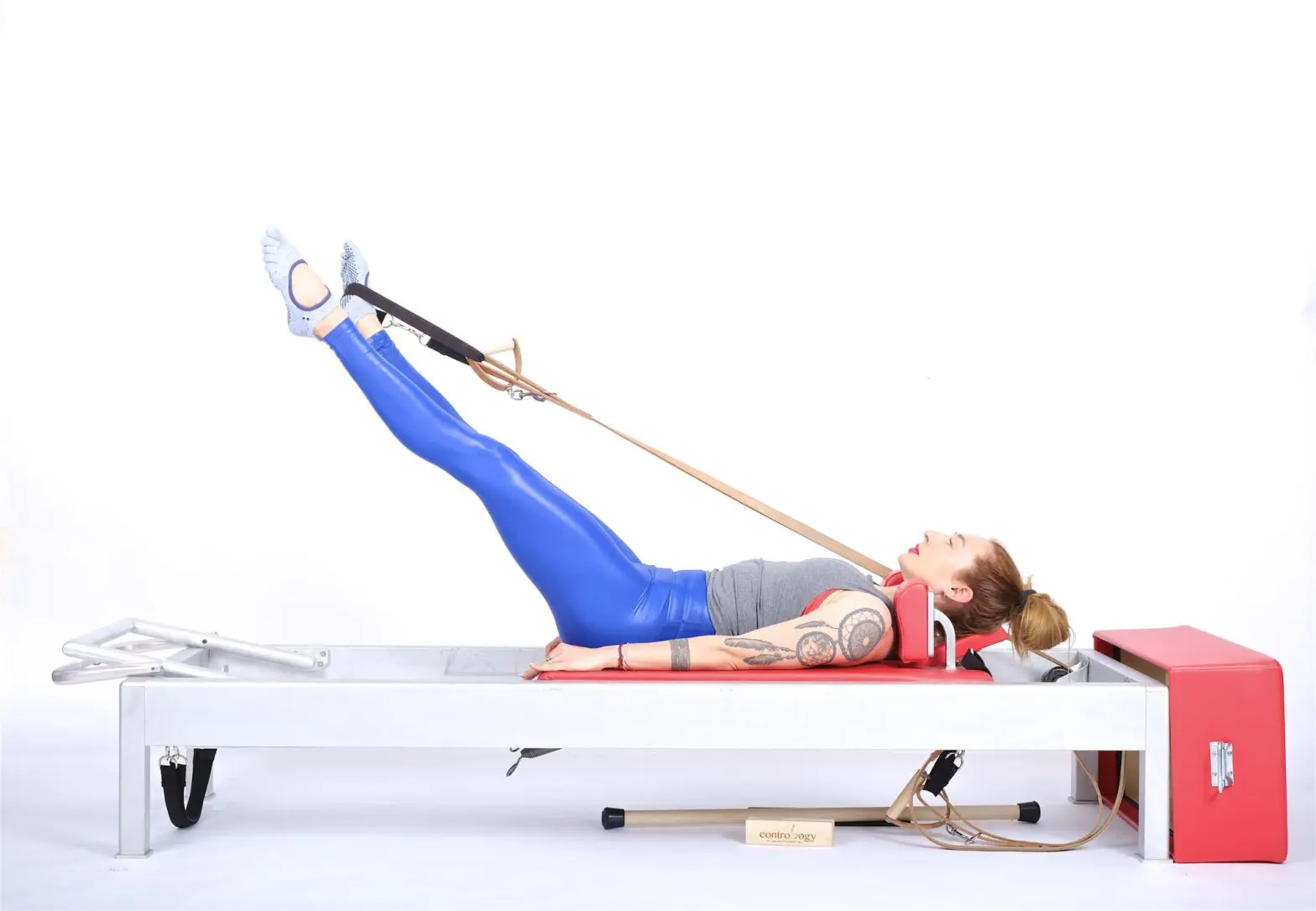 Leg-Circles-Single-Foot-in-Strap-Reformer Online Pilates Classes