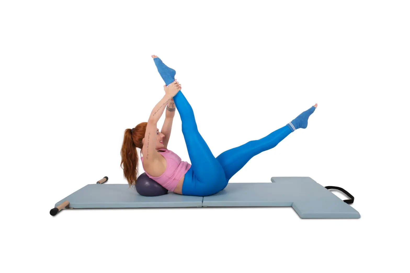 single straight leg stretch (ab series 3 5) with the squishy ball online pilates classes