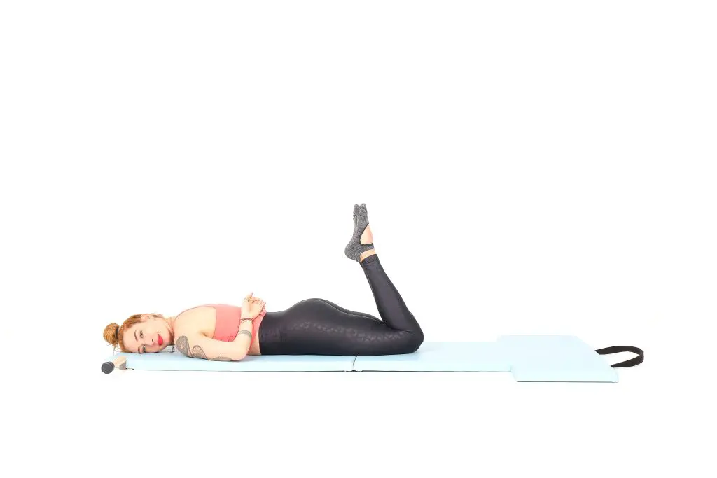 double leg kick on the mat online pilates classes