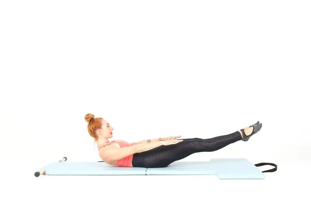 hundred in the mat online pilates classes