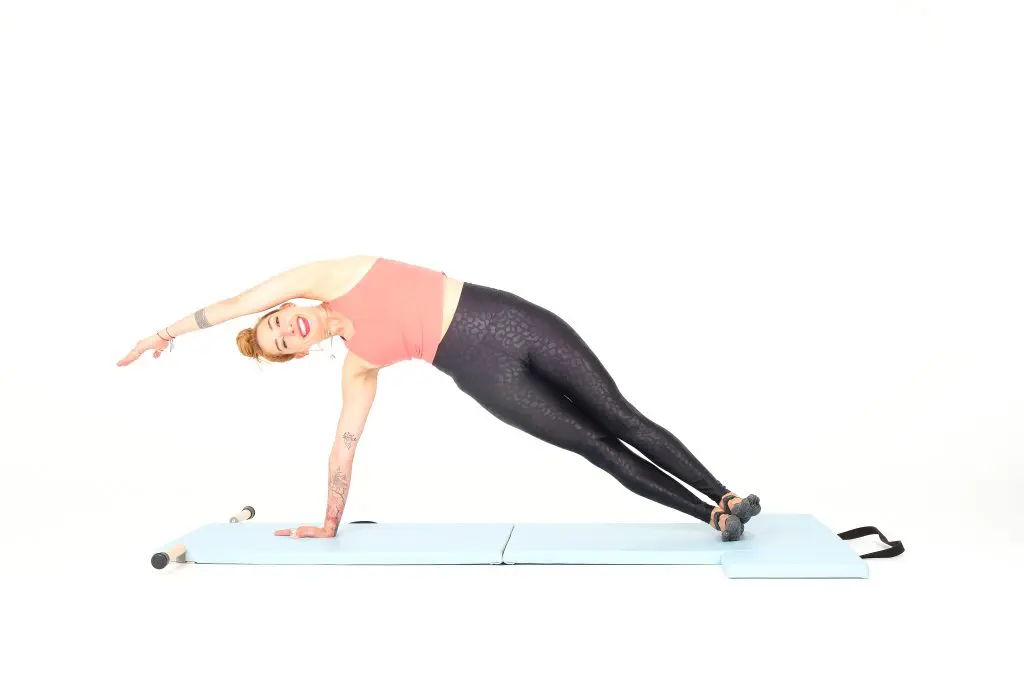 side bend on the mat online pilates classes