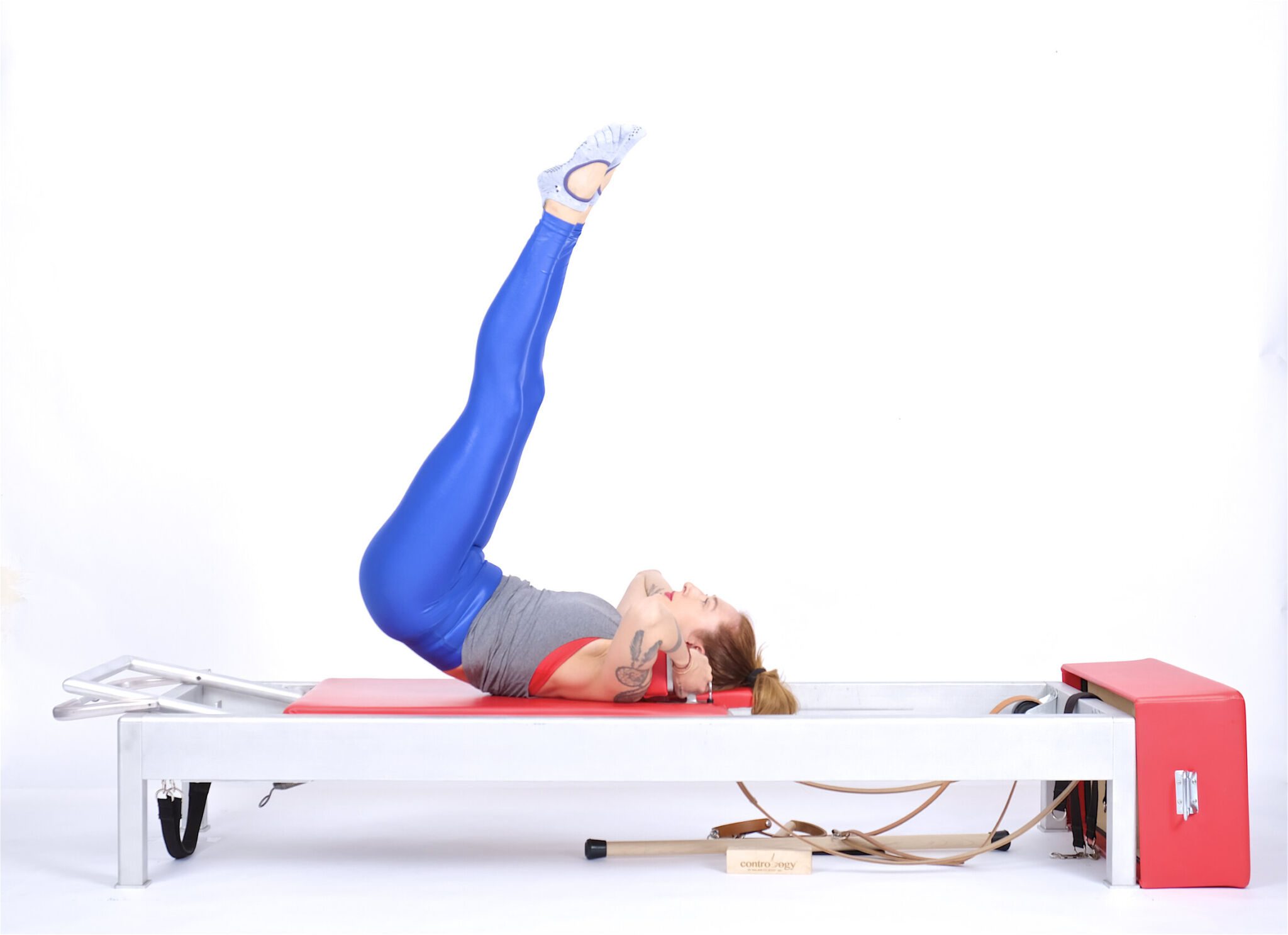 Corkscrew-on-the-Reformer-Online-Pilates-Classes-scaled